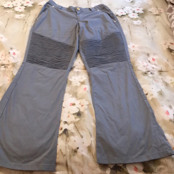 Jaanuu scrub set - Picture 3 of 3